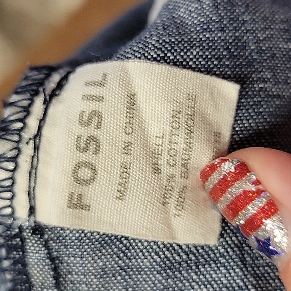Fossil Dark Denim Button Up Skirt Size 6 - Picture 3 of 4